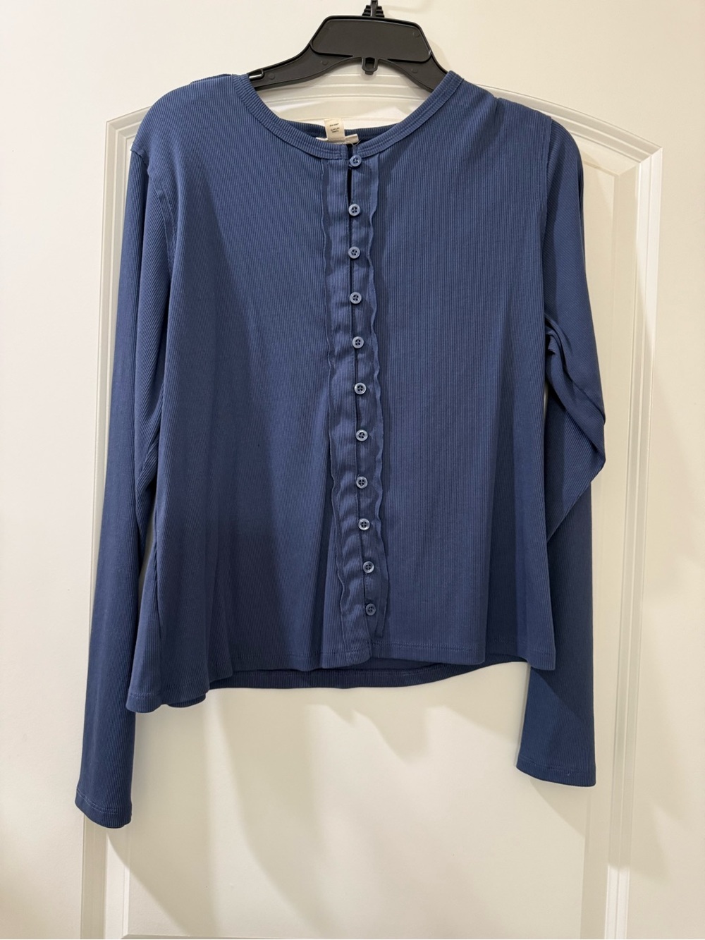 a.n.a Women's Long-Sleeve Button-Front Top - Blue